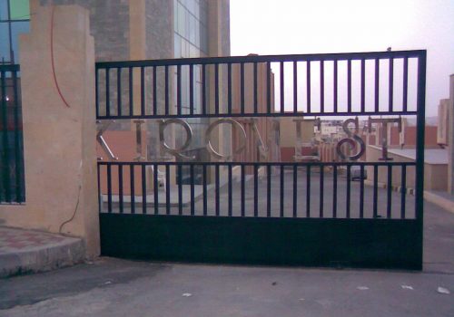 fence-sliding-gate-3